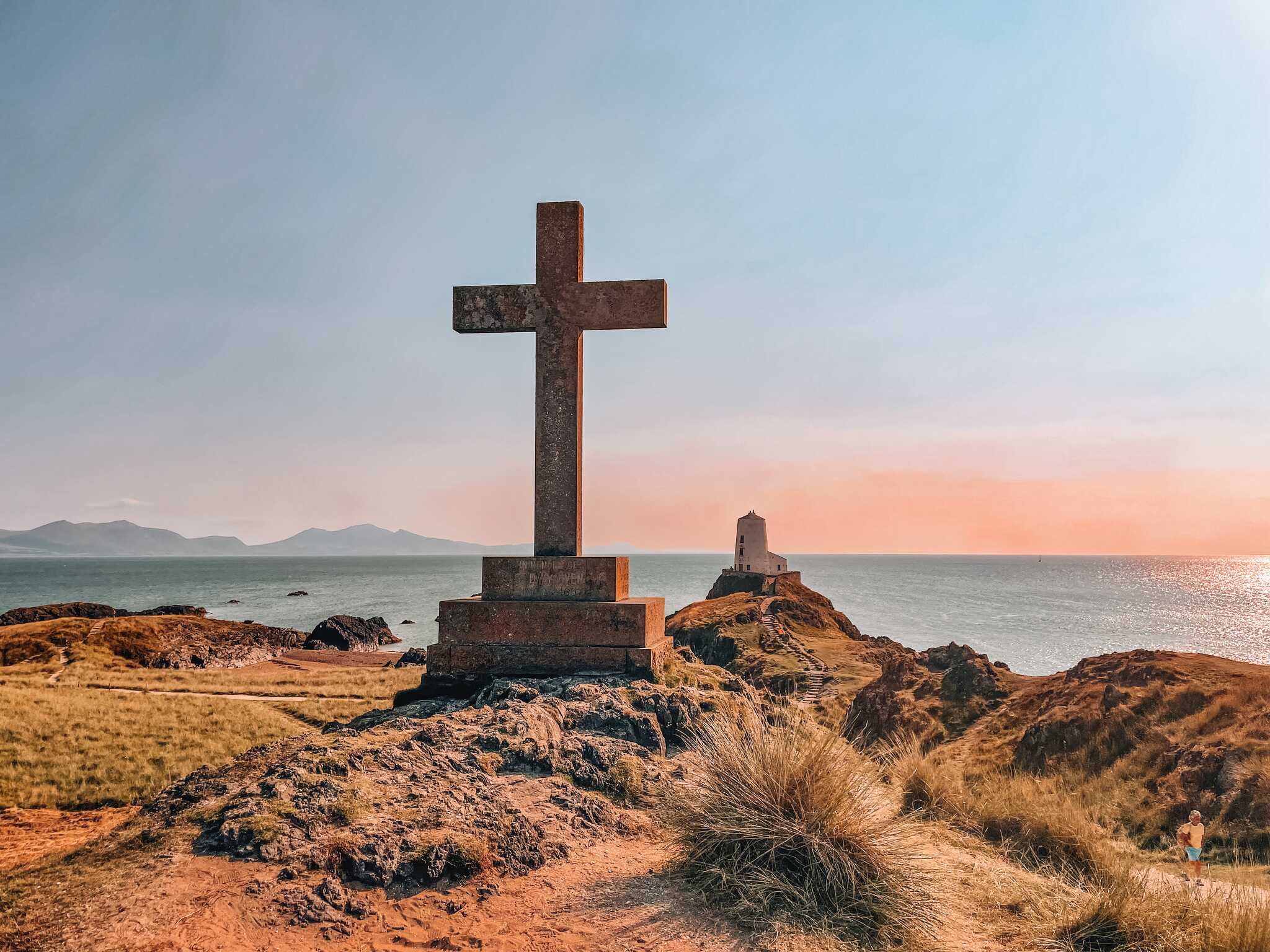 Llanddwyn Lighthouse