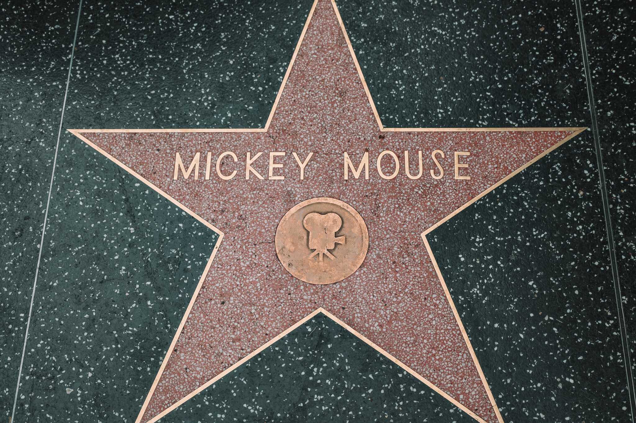LA