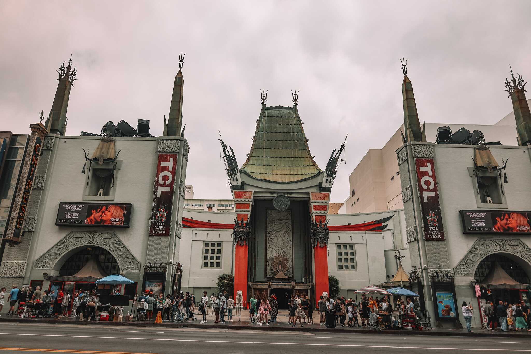 LA