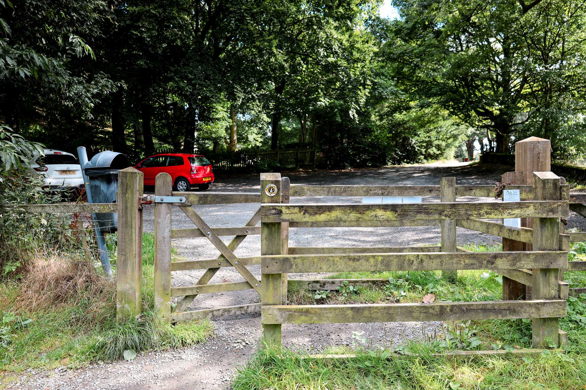 gate